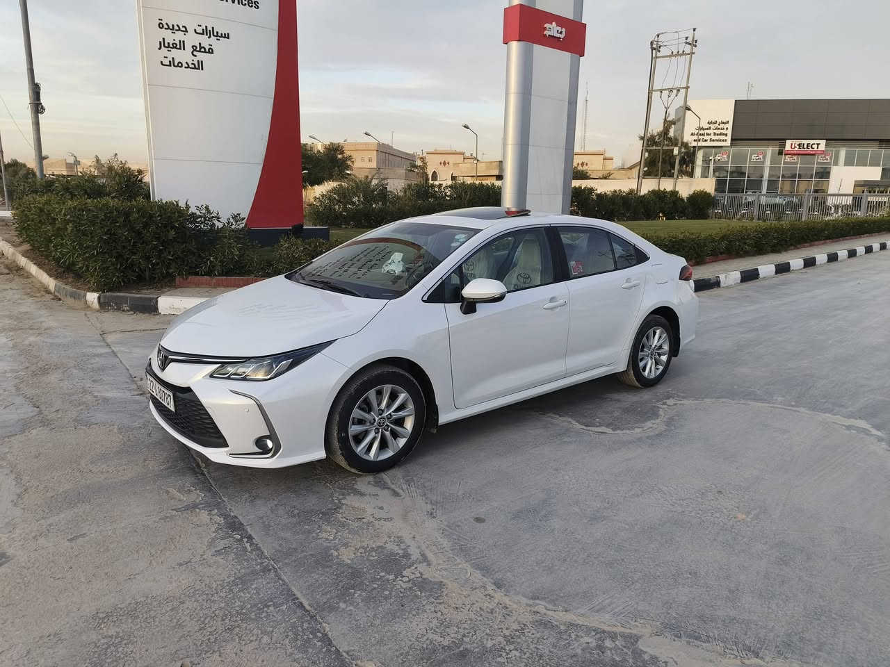 السلام عليكم
كورولا موديل 23 وكالة ساز
فول مواصفات 
ماشيه 33 
رقم اربيل
سياره مكفوله من صبغ بيه بارد فقط 
السعر 178وبيه مجال 
***********
