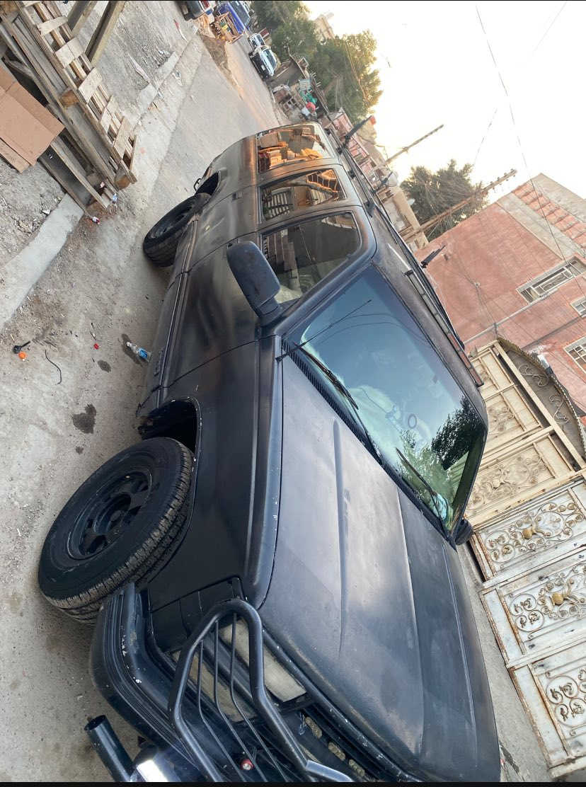 ادواتت. ادوات
السلام عليكم جمسي سوبر بان موديل 1999 

السياره مصروف عليها هوايه بس حاليآ عاطلة مشكلة بل كير تصليح الكير 3 ورقات السياره كاملة كهربائيات مكينة كلشي كامل بس مشكلة الكير. السياره مشدود بيها دعامية خلفيه. وامامية الي بل صوره قديمة الصور  السياره حاليآ ب منطقة الشعب  تجي وتشوف وتفحص وبيك خير وتدلل السعر المطلوب 30 ورقة وبيها مجال   علمن السياره مشدوده بيها صافره اصلية مودرن 

رقم التواصل ***********
