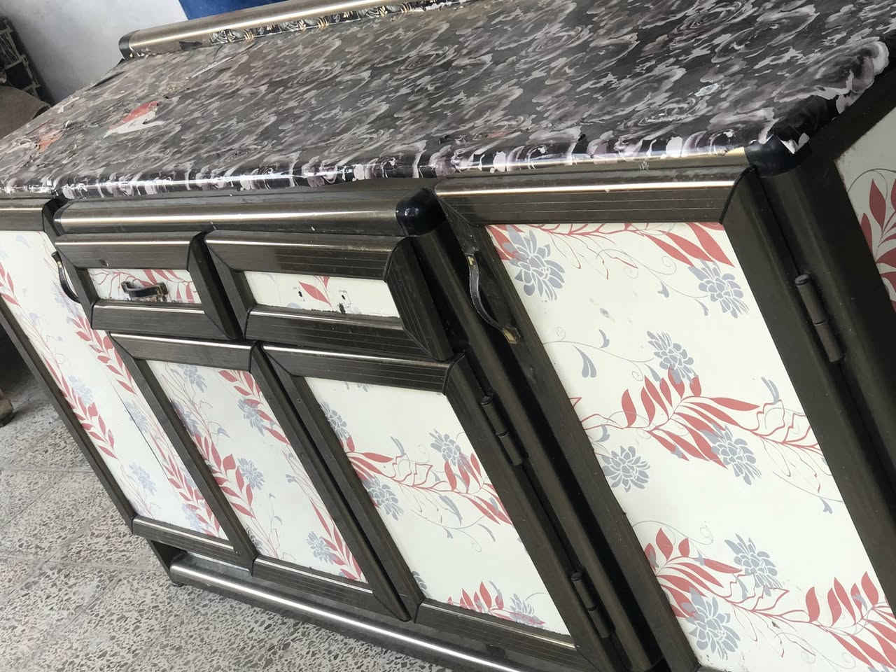 كاونتر بدون ملحق للبيع مابي شي بس الجرار عايزة ترتيب سعرة ٦٥ الف 💓


**إذا كنت صاحب هذا الإعلان وتريد حذفه لأي سبب، رجاءا أرسل رسالة إلى الدعم الفني**