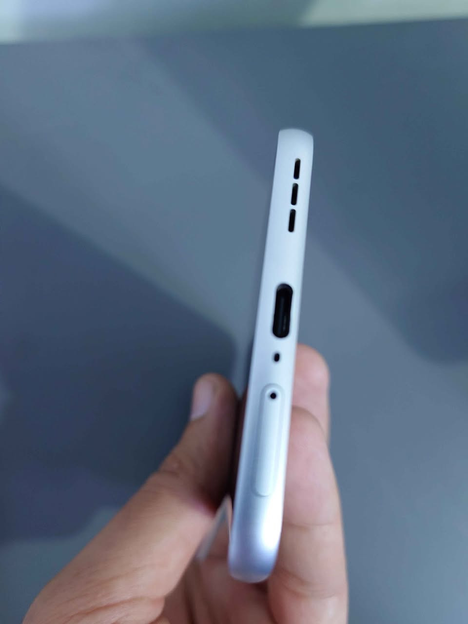 السلام عليكم 
(انفنكس هوت 60 برو بلس) 
السعر 150 الف قفل

جهاز نظيف  نظافة 90% او اكثر
كامل ملحقاته وكارتون وشاحنه

شاشه اموليد 144 تحديث سلس 
الجهاز نحيف كلش و وزنة خفيف 
ذاكرة 256
رام 16
بطارية 5160
وشحن سريع 45 واط
معالج ميدياتيك  g200
كاميرا بدقة 50 ميكابكسل بمستشعر من سوني  imx882
مقاوم للماء والغبار ip65

(مشكلة الجهاز )فقط التعلي والتنصي مال صوت يشكلن مرات من وحدهن يدوسن
والشاشه بيه خدوش مامبينه ولا واحد ب 100% بالاستخدام 
بس للامانه اكول حتى نكون ع بينة 

وكلش محتاج ومتوازي ع بيعتة 
مكاني بغداد المدينة
ماعندي توصيل 
متواجد ع الخاص بغداد, العراق


**إذا كنت صاحب هذا الإعلان وتريد حذفه لأي سبب، رجاءا أرسل رسالة إلى الدعم الفني**