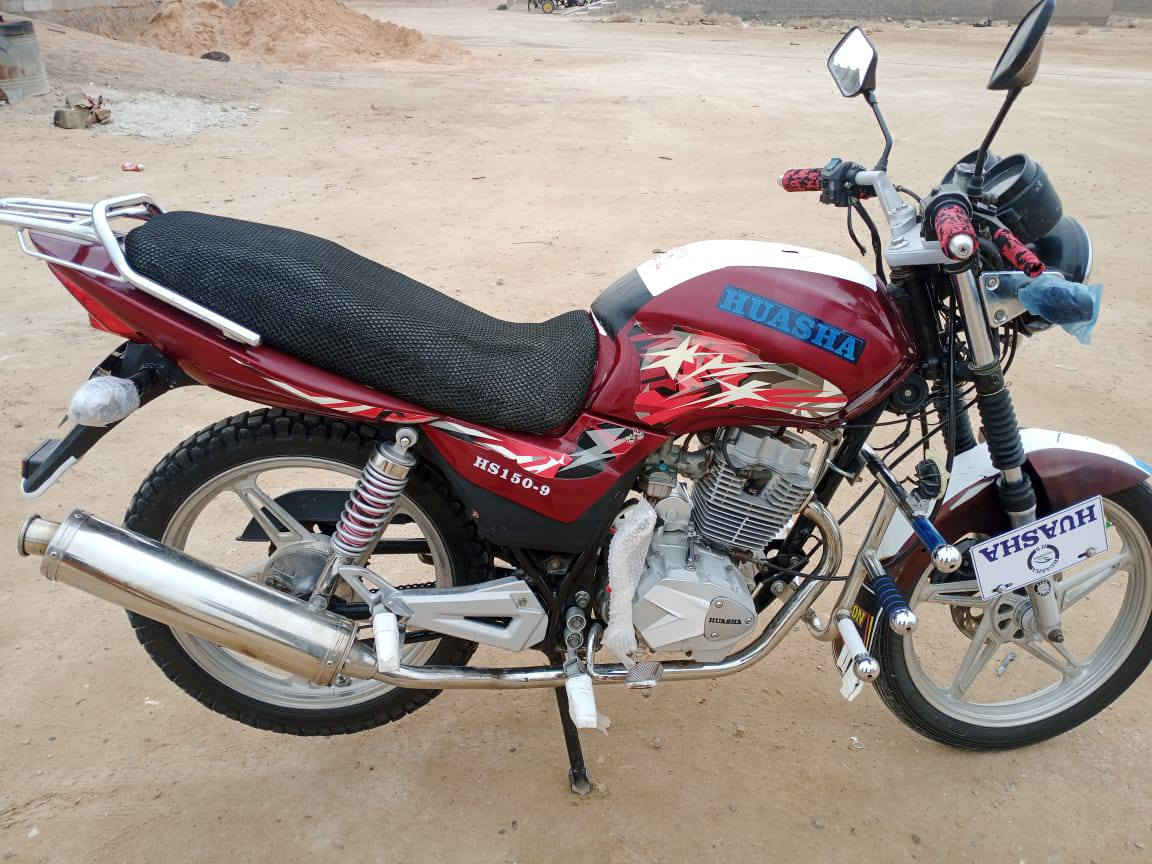 هيوشه البيع موديل 2017اوراق بس مكان 5كيلو مدخل الحريه سعر بي700 مجال رقم الهاتف ***********
