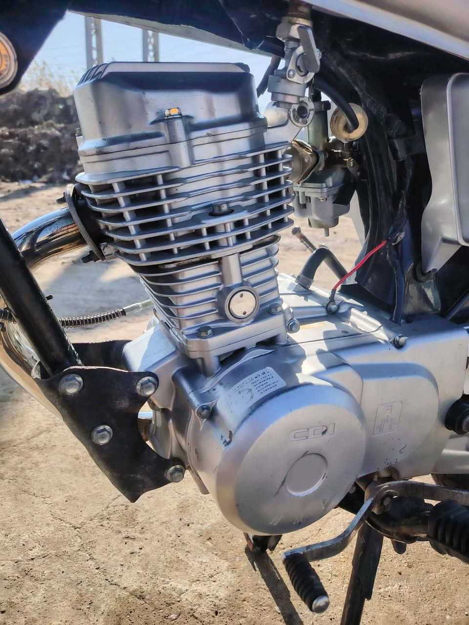 للبيع شاصي 16ارشة اوراق اصولي وتعميرة 24مكينة مفتوحة ولفات فقط *********** خاص موجود
