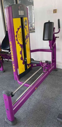 جهاز سيقان خلفي • لايف فتنس أمريكي • نظيف