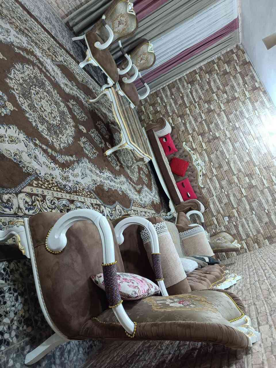 تخم تركي 10 مقاعد مع طبله كبيره المكان كوفه ***********
