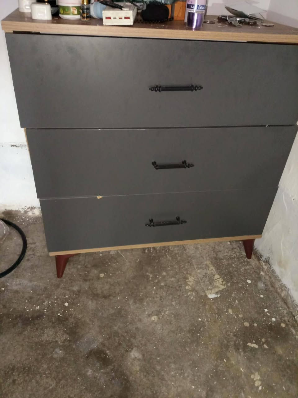 تەنها 4مانگە کڕاوە 7وەرەقەی پێ دراوە تەنها دەرگایەکی کەنتۆڕەکەی شکاوە 250هەزار دەیفرۆشینەوە


**إذا كنت صاحب هذا الإعلان وتريد حذفه لأي سبب، رجاءا أرسل رسالة إلى الدعم الفني**