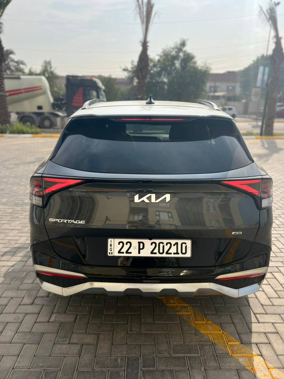 كيا سبورتج  (2023)🤍🔥
🚗 وارد أمريكي🇺🇸 حادثه جاملغ  ضررهه  وبنيد بدون ايرباك وبدون دواخل صور لحادث مرفق  السياره كير والمحرك والصدر والتبريد بعده بحاله الوكاله تحويل ثاني يوم رقمه اربيل  انكليزي وسنويه جديده السياره ما بيه نقص ابد 

🛠️
⚙️ محرك 2500
📏 ماشية٢٠ ميل
🌅 بانوراما
📷 كاميرات محيطية 360
🔑 بصمة تشغيل
🚪 بصمة أبواب
🧳 بصمة صندوك
🧰 صندوك كهرباء
🔥 تدفئة كشنات
📺 شاشة كبيرة ممتدة ديجتال
🎛️ كيجات إلكترونية متغيرة حسب الوضعيات
🏁 وضعيات قيادة سبورت / سمارت / نورمال
🪑 كشنات جلد أسود
⚡ كراسي كهرباء فول تحكم مع ميموري
✨ إضاءة ترحيب خارجية وداخلية
 🥇حساسات امامي وخلفي
🔌 شحن وايرليس
🔋 منافذ تايب سي
🔋 منافذ USB
🛞 هاند بريك بصمة
‏🅿️ أوتو هولد
📸 5 كاميرات بزوايا مختلفة
📡 رادارات أمامية وخلفية وجانبية
🛣️ تحديد مسار ذكي
🤖 قيادة آلية ذكية
⚠️ نقطة عمياء
⏱️ كروز كنترول
🎶 سستم صوت هارمان كاردون
💺 ميموري كشن السائق وضعيتان
🔊 تغيير صوت المحرك
💡 إشارات بالمرايا
❄️ شاشة تحكم ميديا وتبريد
🕹️ ستيرن فول تحكمات
✅ فول مواصفات 1/1 مواصفات 
السعر ٢٠٥  
***********
