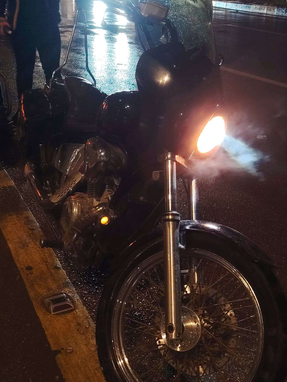 السلام عليكم
شباب ستد 400 للبيع
دراجة جدا نظيفة وكلش بلادية من محرك كير كهربائيات كلشي بلادي مابيهة اي جطلات ظفيرة ع بلاد حته مو تعمير تايرات وجواب جدد شادهن مفتاح التشغيل نفسة مفتاح القفل والتانكي البلادي نكرة سلف بكل وقت
نشاط فول شلعة معدل توصل 150 طبعا مرقمة وباسمي ثاني يوم تحويل سعر مطلوب 18ورقة 
***********
بغداد
