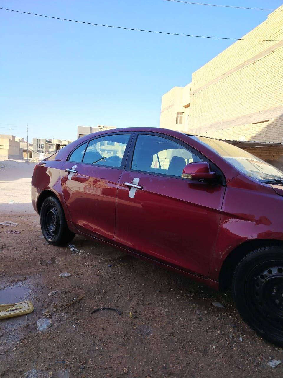 جيلي امكراند  c7
لون ماروني 
باتري جديد تايرات جدد 
فتحه 
نظام سبورت 
محرك كير شرط 
رقم نكليزي بغداد 
مكاني كربلاء المقدسه
السعر 50 وبيه مجال 
***********
