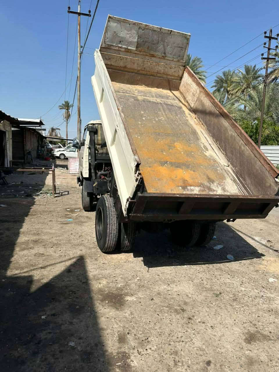 نيسان قلاب بلادي 85  تحويل مباشر سنويه جديده سياره جاهزه للعمل  السعر 45$ وبيها مجال ***********
