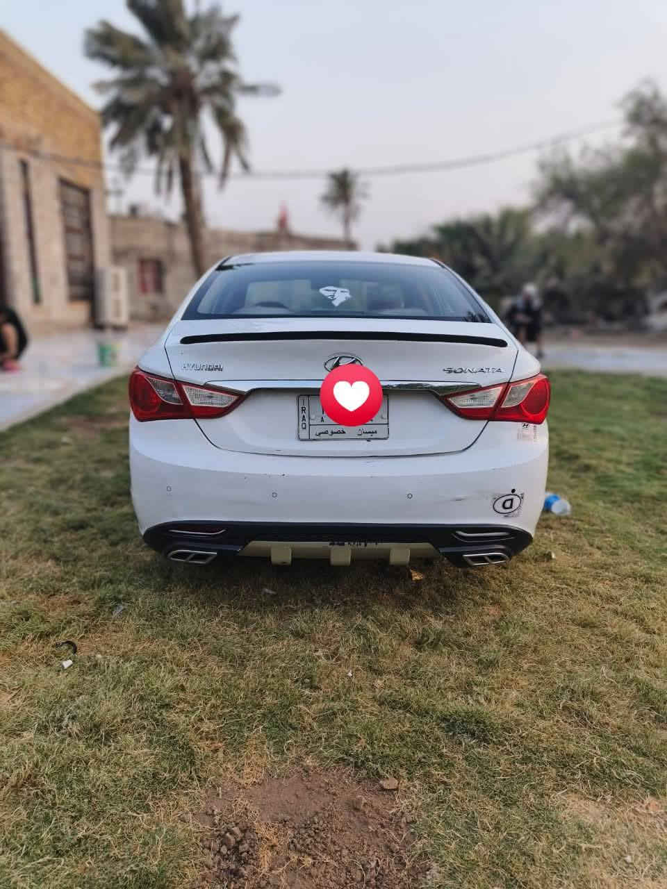 سوناتا  12 خليجي
مكينه 2400
تبريد قطعتين
حداديه اماميه جديده
فول موصفات عد الفتحه
بارد ب جنطه فقط
سعر 120
***********
