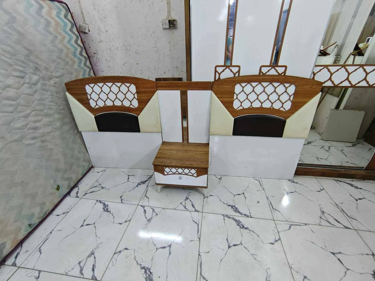 ‎غرفة تركي مستخدم نضام شبابيه سريرين منفصل‎ بغداد, العراق


**إذا كنت صاحب هذا الإعلان وتريد حذفه لأي سبب، رجاءا أرسل رسالة إلى الدعم الفني**