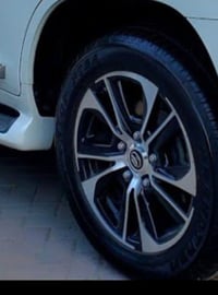 اسلام عليكم ويل كب لاندكروز 2021 ياباني اصلي + الاطارات برجستون صار 6 ...