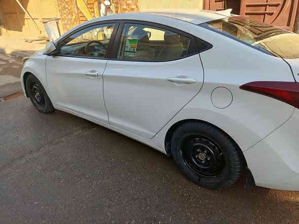 النترا مديه 16 وارد امريكي مسروقه دعاميه ضربتها شنطه مثل ما موضح بالصوره رقمي ***********
