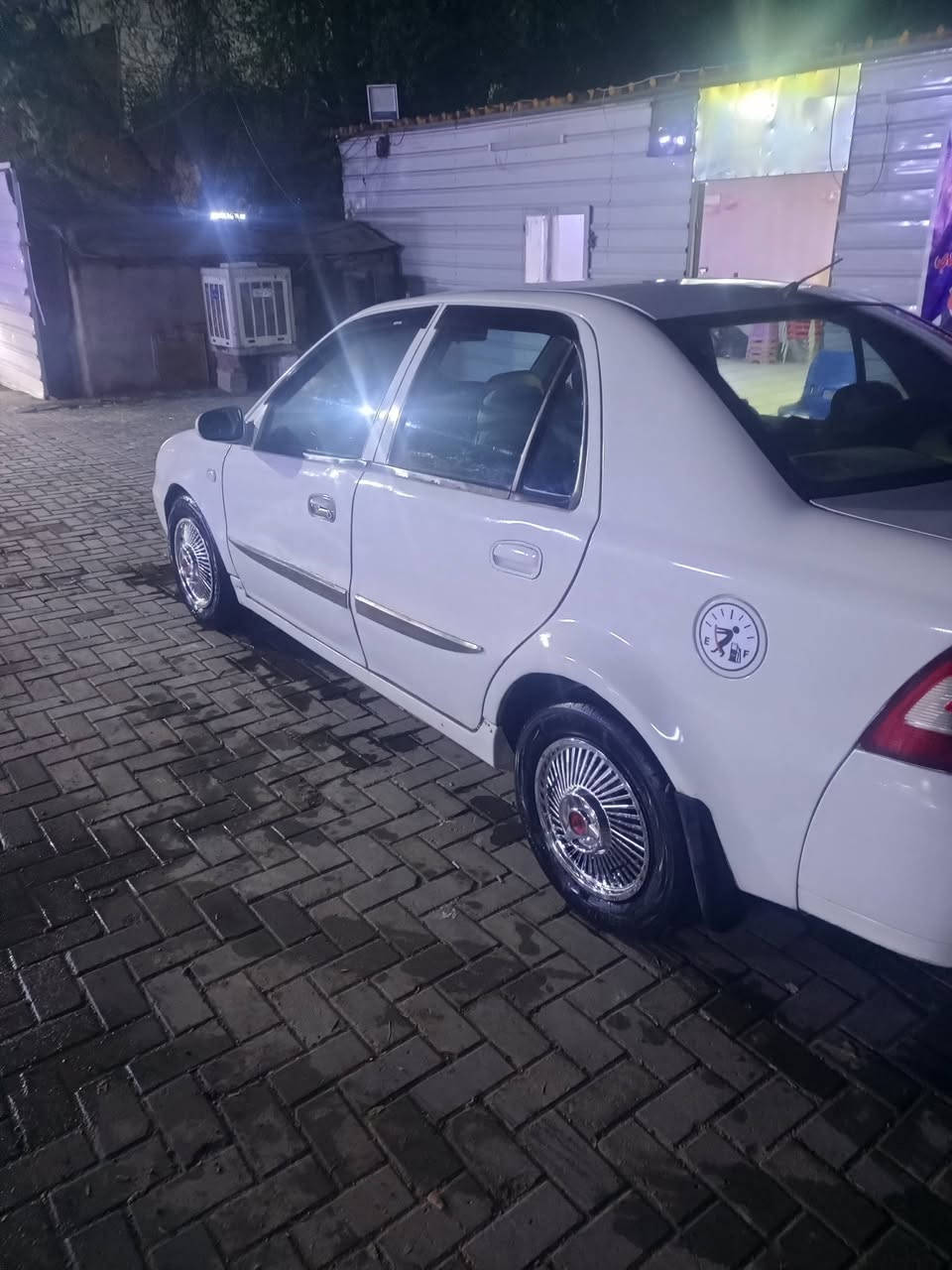 سلام عليكم  جيلي موديل 13سعر 35 مكان الزعفرانيه رقم بغداد***********
