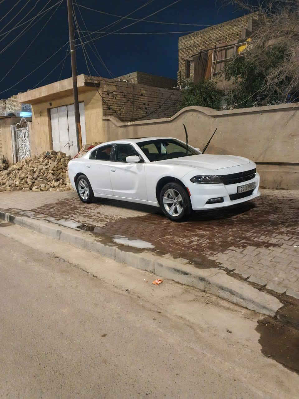 السلام عليكم جارجر وارد امريكي موديل 2022  رقم اربيل السيارة محرك 3600cc فول مواصفات السيارة بيهة بس بنيد مبدل والجاملغ الأيسر وبارد بل باب الراكب السيارة مغلفة فابلون طافي بصمة تشغيل عن بعد كشن جلد تدفئة وتبريد تحكم ستيرت كشنات كهربائيات  مواصفات SXT
السعر 210وبيهة مجال للطيبين للتواصل /***********
للتواصل /***********
