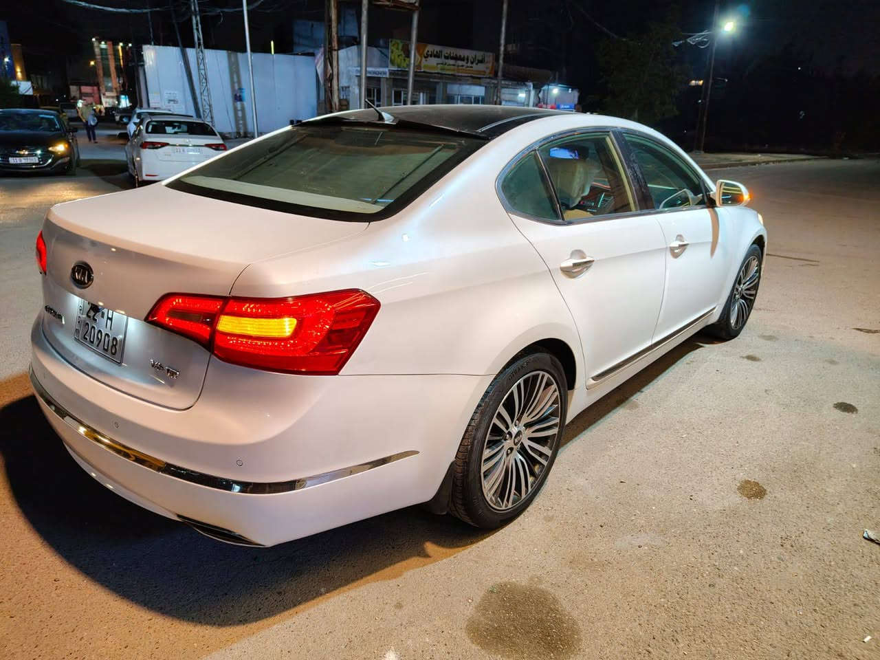 السلام عليكم
كيا كادنزا VIP
٢٠١٢ 
كفااااالة عامة عدا باردات صغار ثنين موضحات بالسونار
 بيع مستعجل 
رقم دولي اربيل 
هزة لنهاية ٢٠٢٦ 
محرك ٦ سلندر 
السيارة جاهزة ربع متصرف عليها 
السعر ١٣٠ مجال بسيط جدا 
مكان السيارة بغداد 
***********
