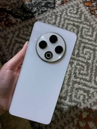 تكنو سبارك 30 • ٢٥٦ • مراسلة الصفحة