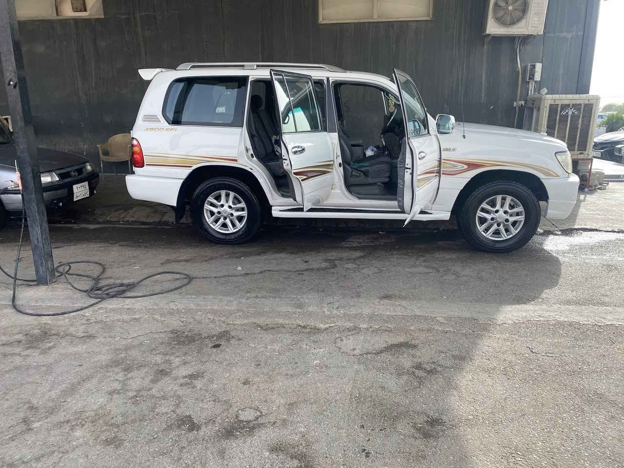 مونيكا موديل 2000 بي بوياغ كير و مه كينه ئه كسل ته بريت به شه رت سه نه وى نويه غازى إيتالى بو به ستراوه 
***********
شوين هه ولير
