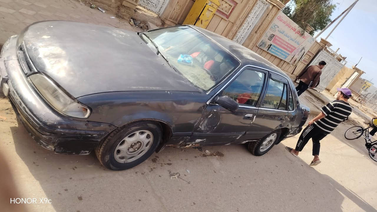 السلام عليكم سياره للبيع الاستفسار على رقمي واتساب بي***********
