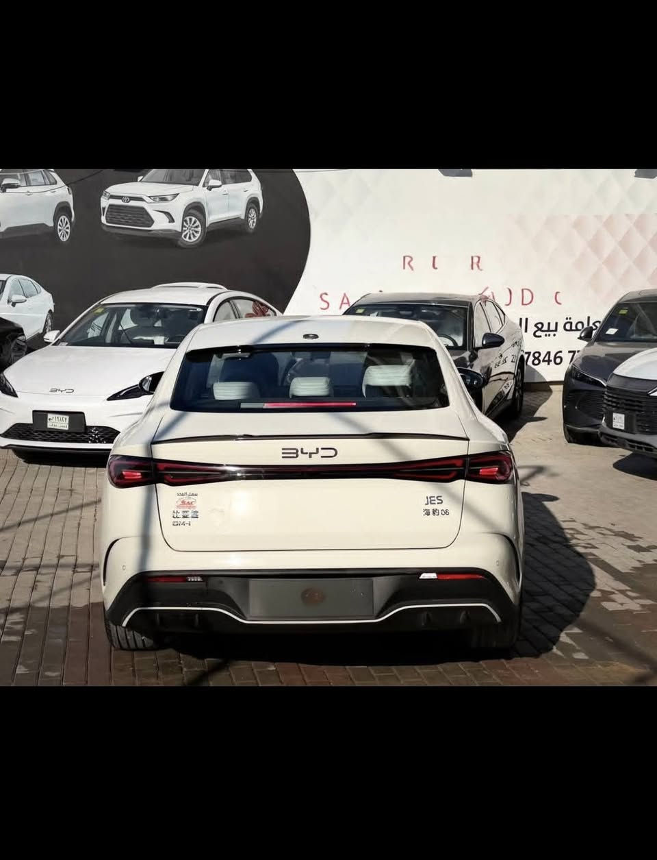 سيل 6 موديل ٢٥ سنويه وبليته
شاشه دواره 5 كامرات بدون فتحه رقم بغداد بسمي 
مكاني بغداد ماشيه ٤ الف 
سعره ٢٢ ونص 
***********
