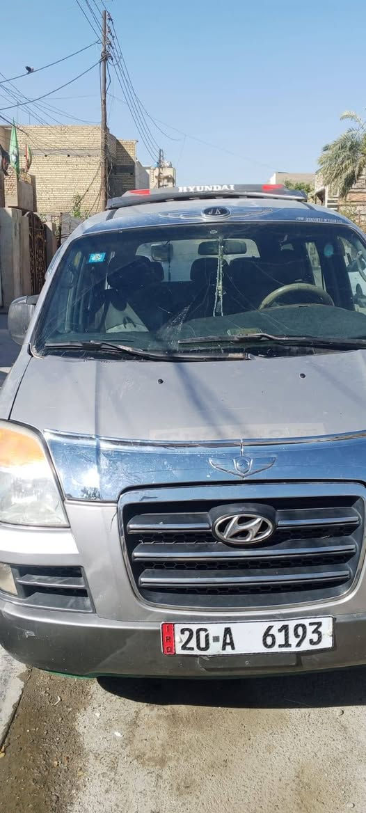 سلام عليكم ستاركس موديل 2005بلادكير ومحرك خير من الله جاهزه من كلشي تبريد ثلج صدر ميكانيك تايرات جديد لوك شاصي واحد معمر والباقي خير من الله جاهزه مال بيت سعر 73عنوان ديالى ***********
