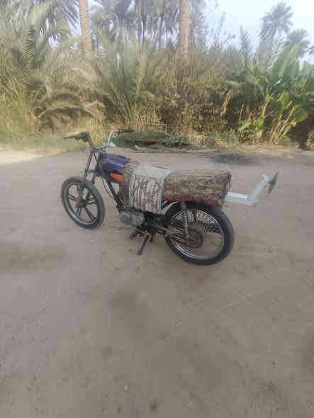 السلام عليكم للبيع دراجة موديل 16 كلك مكفولة من السرقة من كل النواحي لا تبخير ولاناقصها شيء ب 200 وبيها مجال مكاني حله محاويل علي بن الحسين(ع) الرقم *********** وبي واتساب
