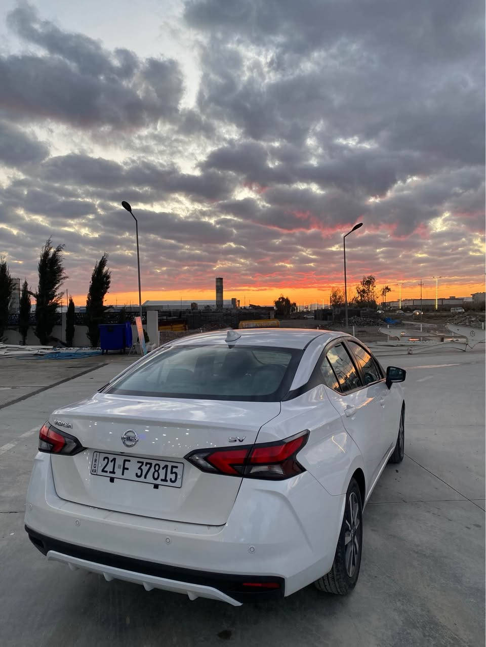 نیسان ڤێرساا ٢٠٢٠ SV
سەیارەکە یەک پارچەی بۆیاخە بێ ناو بێ ئێرباگ
52 هەزار رۆیشتوە  گێڕ و مەکینە بەشەرت
مواسەفات SV (بەسمە ـ ڕادار- خەتی جادە - ئاوێنە ئیشارەت- حاسە تایە -سوکان فۆلیۆم - کامێرا)
ڕەقەم و سەنەوی نوێیە بەناوی خۆمانەوەیە 
سەیارەکە زۆر توند و تۆڵە بی کیشەیە
ڕەقەم شانسیم داناوە 
نرخ ١١٨ گەڵا و کەمیک مەجال
ژ.م ***********
شوین ڕانیە رانية, السليمانية
