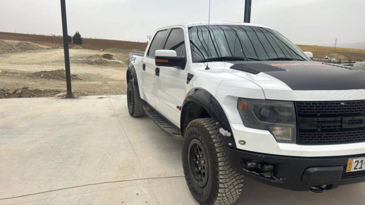 Ford F150 Raptor 2013 niva V8 220$
خلیجی سفری شەریکەی نیڤا نمونە لە جوانی بیلاد ڕاپتەرە قەپات مواسەفات سڵایدو شاشە گەورە 
یەک پەڵەی بچوک بۆیاخی هەیە بێ ناوگرتن 
گێڕ و مەکینەی بەشەرت نەکراوەتەوە 
نرخ : ٢٢٠$ و معامەلە 
سلێمانی ناوشار
ژمارەی خاوەنی: *********** السليمانية, العراق
