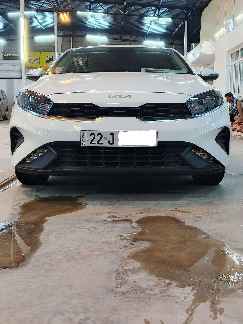 سلام عليكم  سيراتو البيع أو المراوس السيارة جديدة كلش حلوه مقفولة كفالة عامة ماشية 20 تعتبر زيرو حية زيرو تعتبر  السيارة فول فتحة تبريد خلفي محرك 2000 لايت لد السيارة فول مواصفات مري شفط  المراوس بكلشي حسب قناعتي الرقم : ‏‪***********‬‏ ول مازنجر موجود مفتوح اذا بيع سعرها 209 وبيها مجال وذا مراوس مكاني نجف
