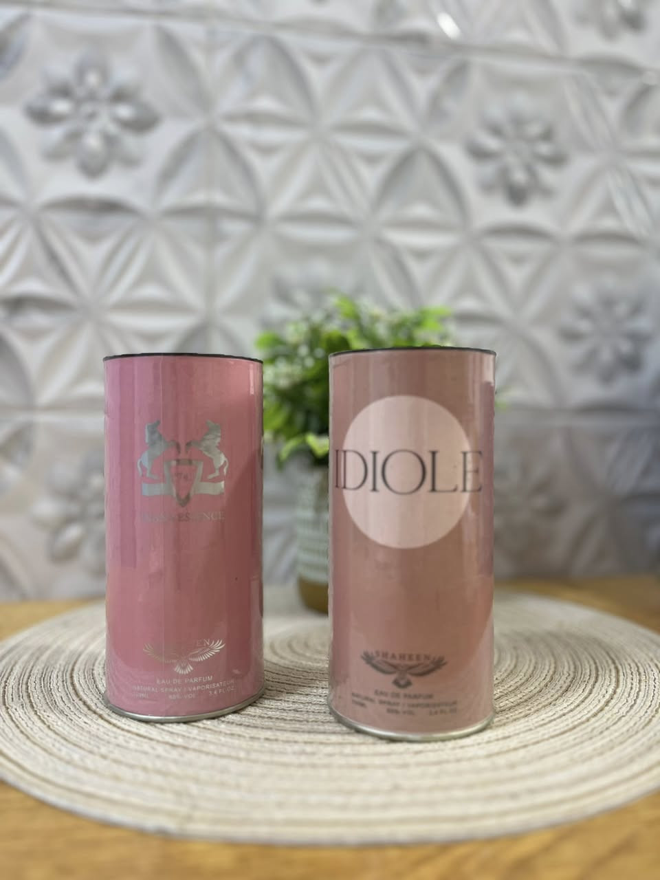✨ عطور أصلية وثبات يفوح من أول رشة لآخر اليوم ✨

إذا تدورون على عطر مميز إلكم أو هدية لشخص غالي، متوفر عدنا تشكيلة عطور رجالية ونسائية بروائح فخمة وأسعار مناسبة. 🌸

✔️ جودة عالية
✔️ ثبات وفوحان ممتاز
✔️ أسعار منافسة
✔️ توصيل متوفر

راسلونا على الخاص للاستفسار والطلب 📩🌷

“العطر مو بس ريحة… العطر انطباع يبقى بالذاكرة.” ✨💖


**إذا كنت صاحب هذا الإعلان وتريد حذفه لأي سبب، رجاءا أرسل رسالة إلى الدعم الفني**
