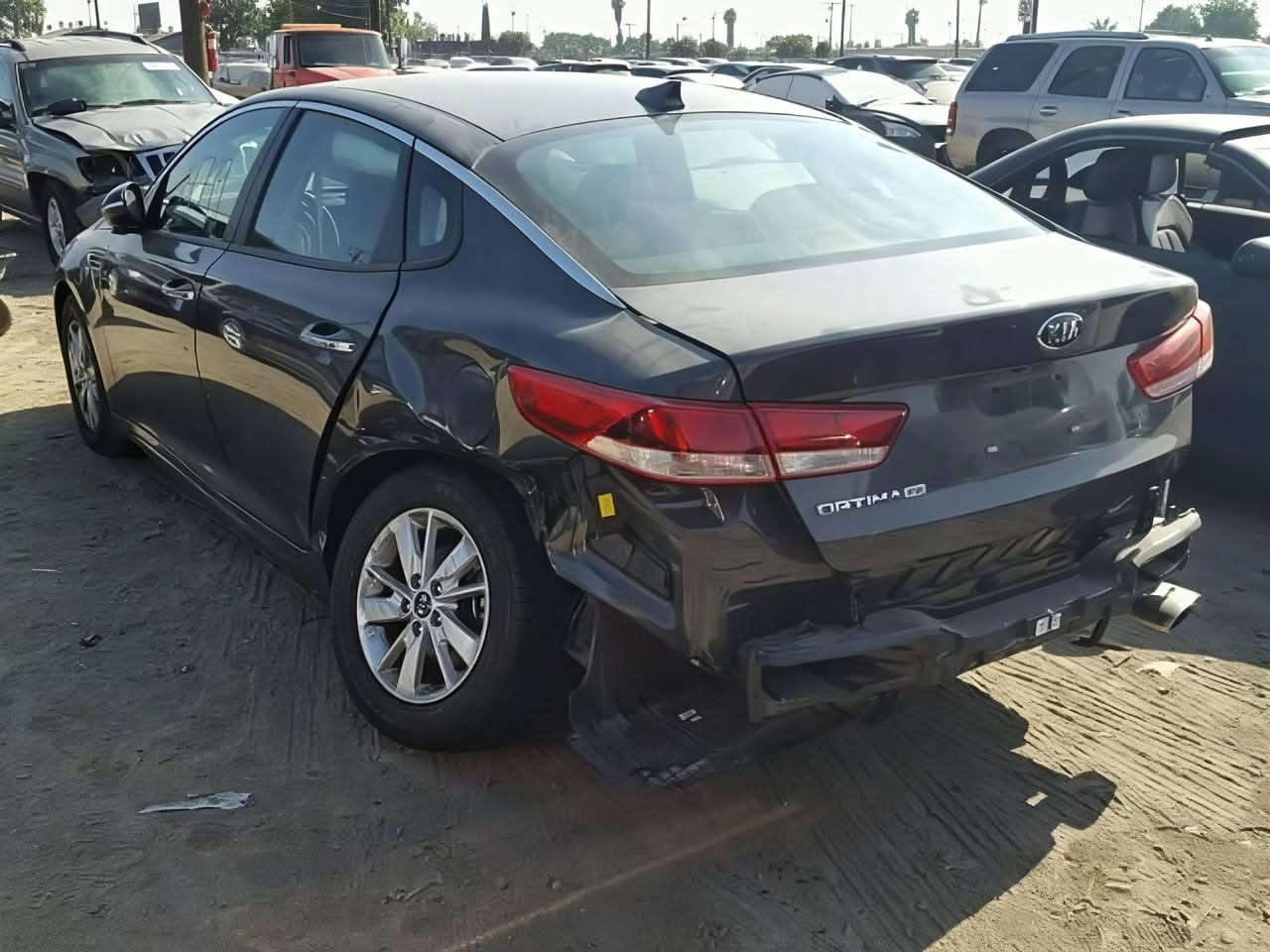 السلام عليكم
من رخصة ادمن الكروب
كيا اوبتيما ٢٠١٧ وارد امريكي
ماشية ٥٨ الف ميل قابل للزيادة
سيارة نظيفة وضررها فقط جاملق جهة السايق الخلفي
وبيها تعديل بارد موضح بالصور
مواصفات اعتيادية
رقم اربيل باسمي
تريد وكالة او تحويل حاضر
مكانها البلديات قرب مرور البلديات
ممتواجد عالفيس الشراي يتصل واني بالخدمة
رقمي ***********
السعر ١٣٧$
