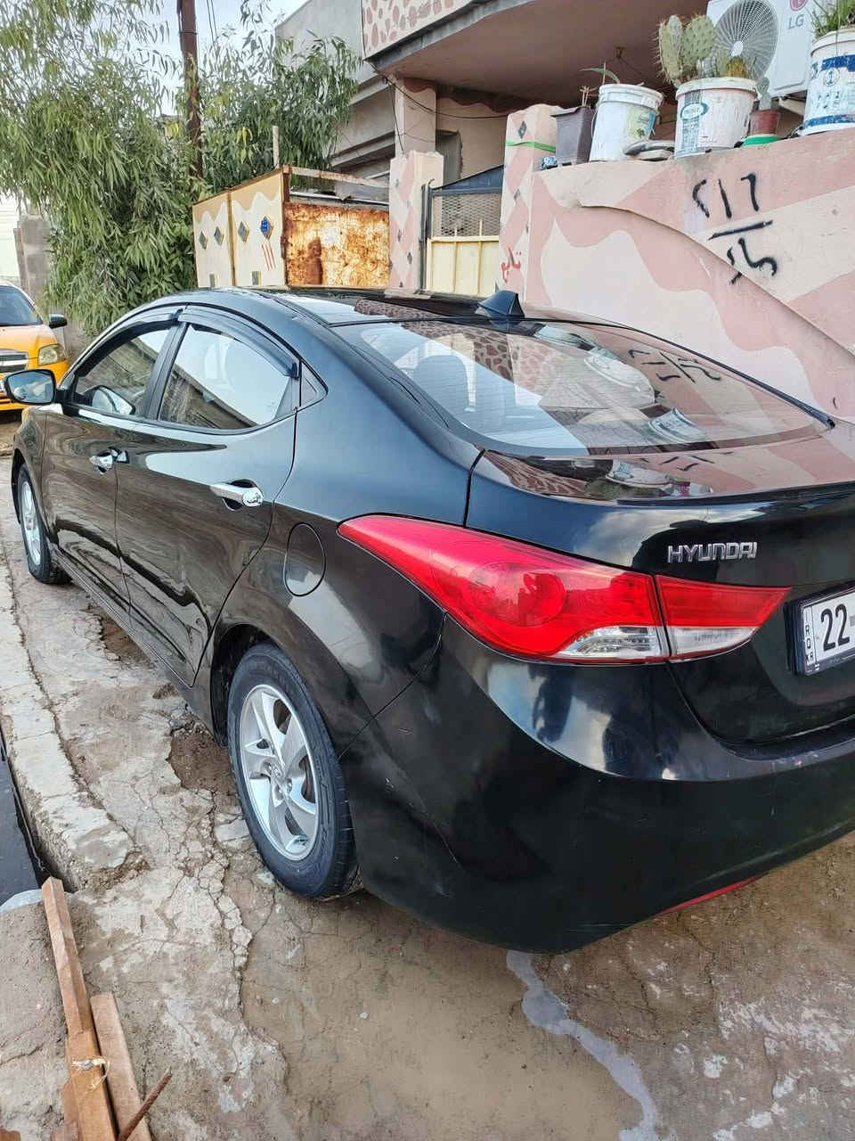 السلام عليكم انتره لبيع 2012 
محرك 16 شرط لاصرف ولابخار
كير شرط السياره كير عادي 
السياره بيها باب السايق صبغ وهلال  فقط 
ملاحضات بسيطه بيها
رقم جديد  اربيل السياره بسمي شرط التحويل فقط
سنويه جديد هزه جديد 
تبريد شغال
كهربايات كله شغاله 
موصفات تحكم استيرين جهتين
مكاني حي انتصار شارع 30 
السعر 88 ‏‪***********‬‏
‏‪***********‬‏
