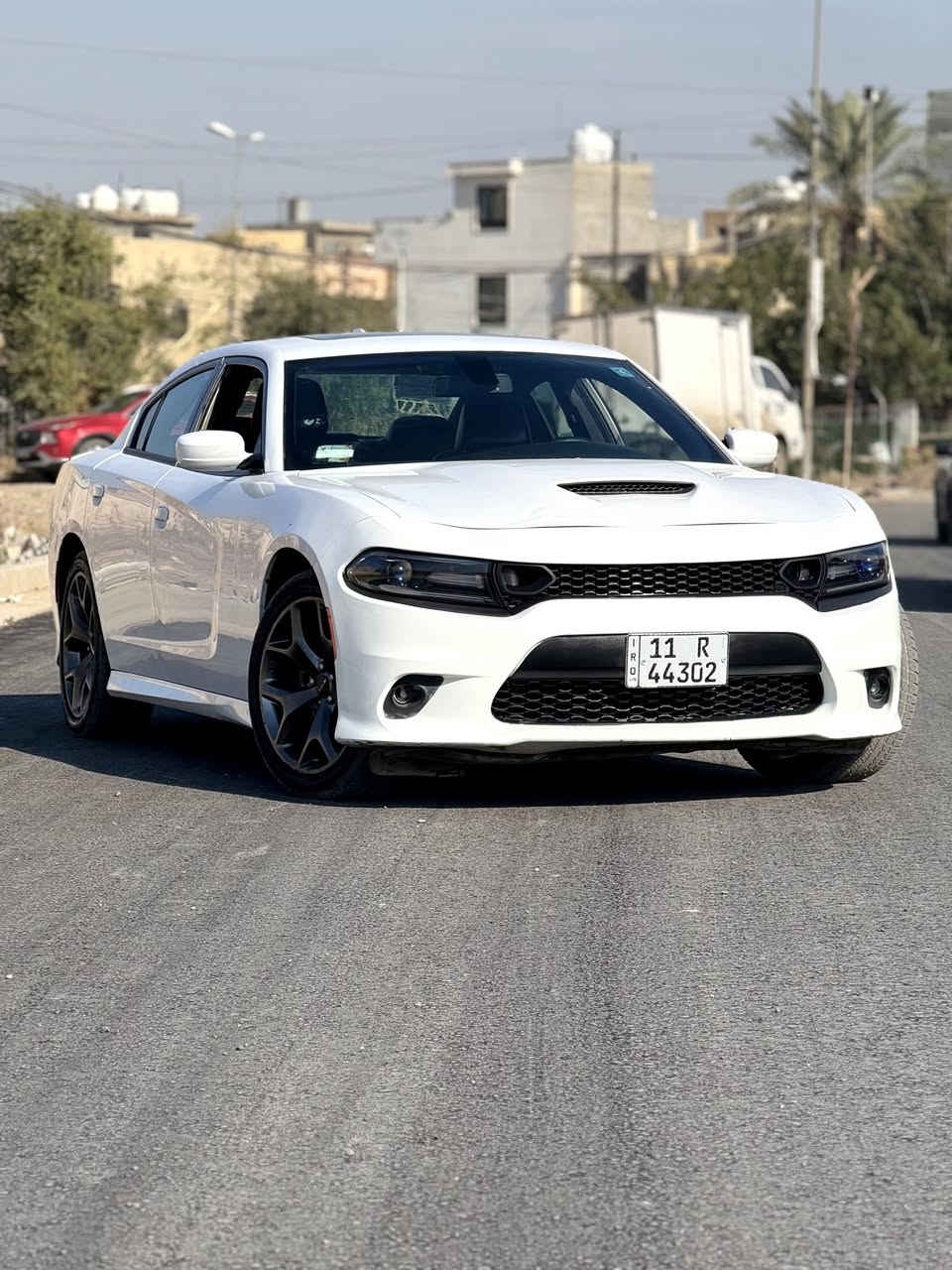 جارجر 2018 RT+
ماشيه ٥٠ حادثه بامريكه دعامه وبالعراق جامغ وباب خلفي 
سياره حلوه ونضيفه وجاهزه الحمدلله 
موصفات 
شاشه جبيره 
فتحه 
جلد 
كشنات حضن 
كشنات خزن 
فوت حكمات 
كراسي ثنينهن كهرباء 
قطعتين تبريد 
نضام سوبر تراك 
وباقي المواصفات 
سعره ١٩٥وبيه مجال مكان عامريه بغداد للإستفسار ***********
