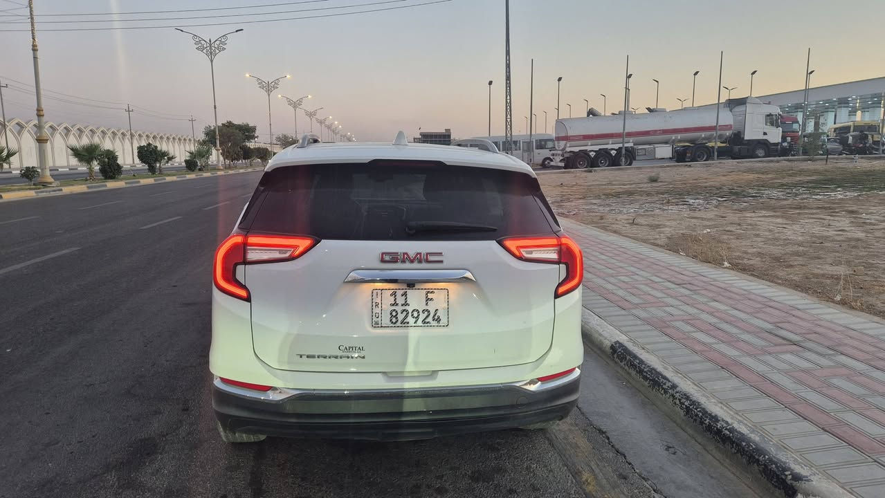 جي ام سي تيران slt 2022 فوول مواصفات
رقم بغداد الجديد 
المواصفات
-حجم المحرك 4 سلندر 1500 تيربو.
-بصمة ابواب 4 وتشغيل عن بعد.
زينون عالي ناصي.
-حساس خلفي.
-كامرة خلفي دوارة.
-خزن ميموري لكرسي السايق.
-المقاعد الامامية كهرباء.
-تبريد قطعتين ثلج .
-كشنات جلد+تدفئة كشنات الامامية.
-جنطة كهرباء.
-تحديد مسار.
-تحكم استيرن 4 جهات + تدفئه بالاستيرن
-رادار امامي

السعر 155 وبيه مجال
مكانها بابل 
***********
