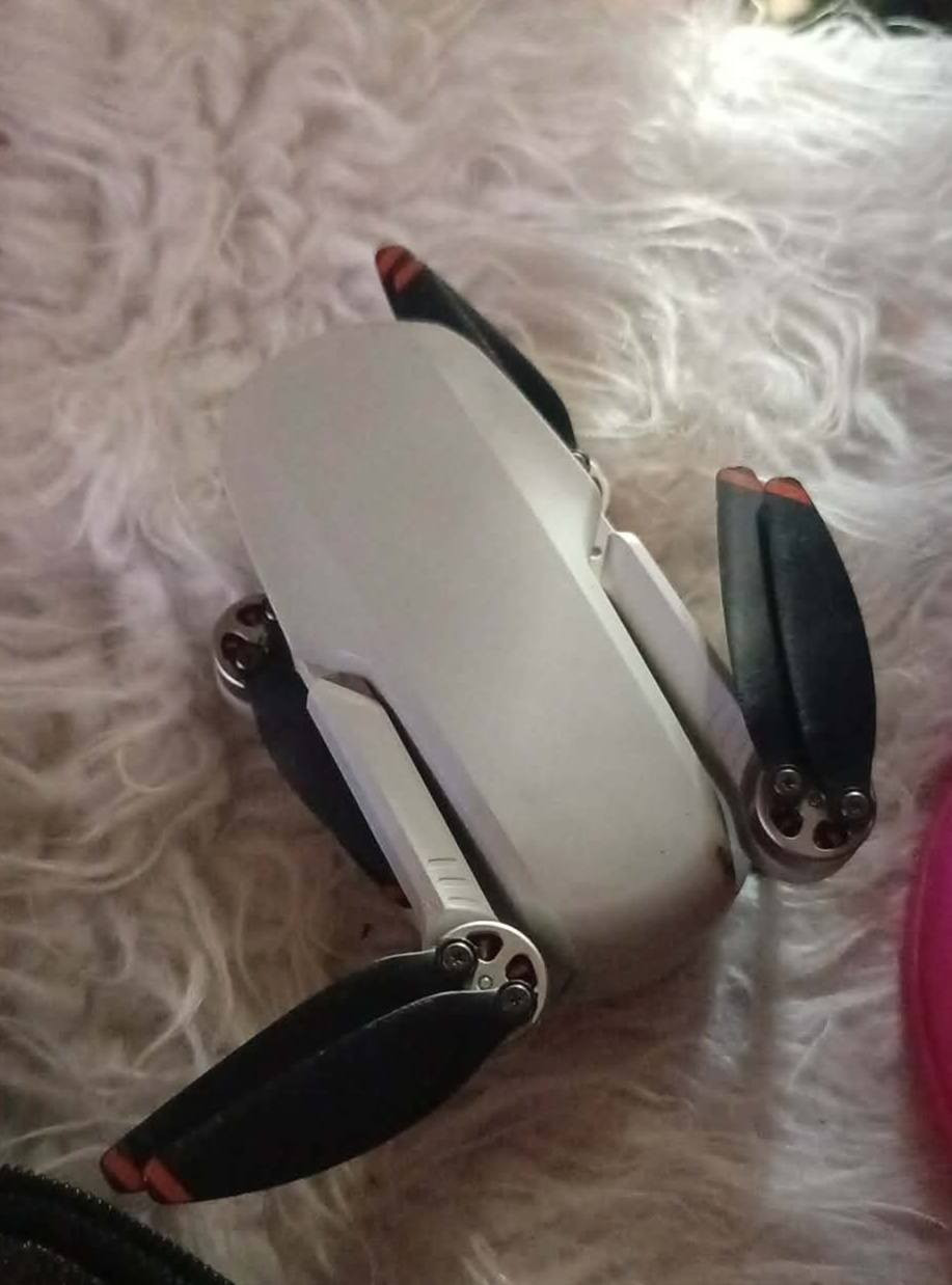 درون للبيع سعره 125 الف شرط مابيهه اي شي


**إذا كنت صاحب هذا الإعلان وتريد حذفه لأي سبب، رجاءا أرسل رسالة إلى الدعم الفني**