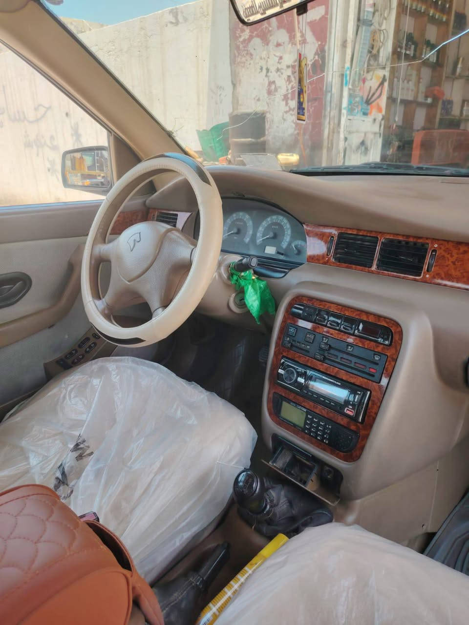 سلام عليكم
سمند موديل 2010
مكينة مكفولة
كير مكفول
حدادية جديدة امامي خلفي
السيارة ما بيها لا تبديل ولا صبغ ما عده طخات بارد بسيطة
سنويه منتهية
مالكها بالحمزة 
تبريد شغال 
كهربائياتها شغالة
السيارة ما مشتغله تكسي
السيارة مال جناي
السعر 46 
مكلف بالنشر
***********
