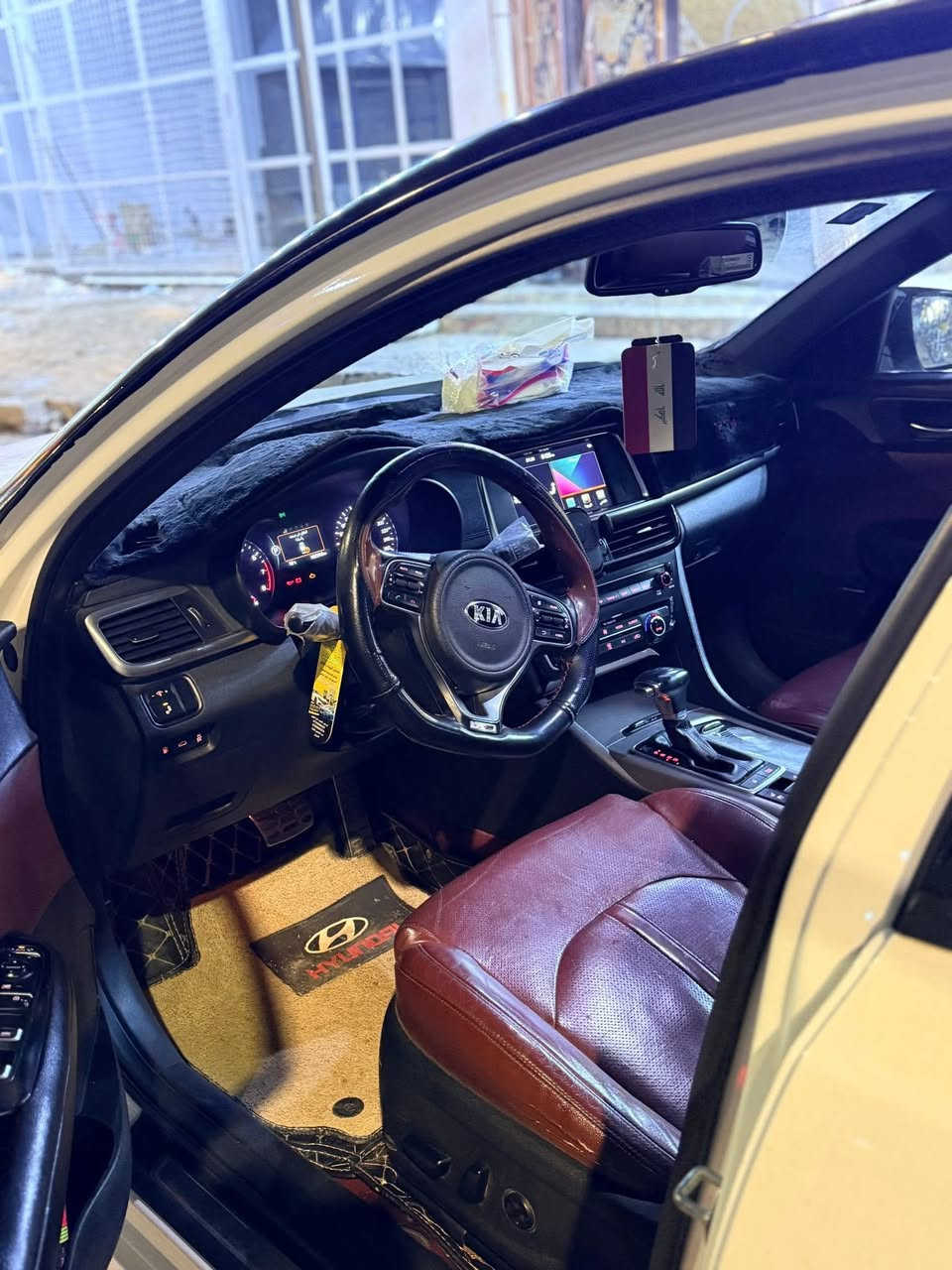 للبيع او مراوس
اوبتما 2016
خليجي 
جي تي لاين 
فول موصفات 1/1
معروفه موصفات جي تي لاين 
سياره جديد بل كارتون الف مذل عليهه
مكفوله كفاله عامه عده دعاميات 
محرك 2400
رقم بغداد دولي بسمي تحويل ثاني يوم
فول معروفه موصفات جي تي لاين 
بنرامه بصمه 5 كامرات 
فول 
عنوان الرمادي
***********
