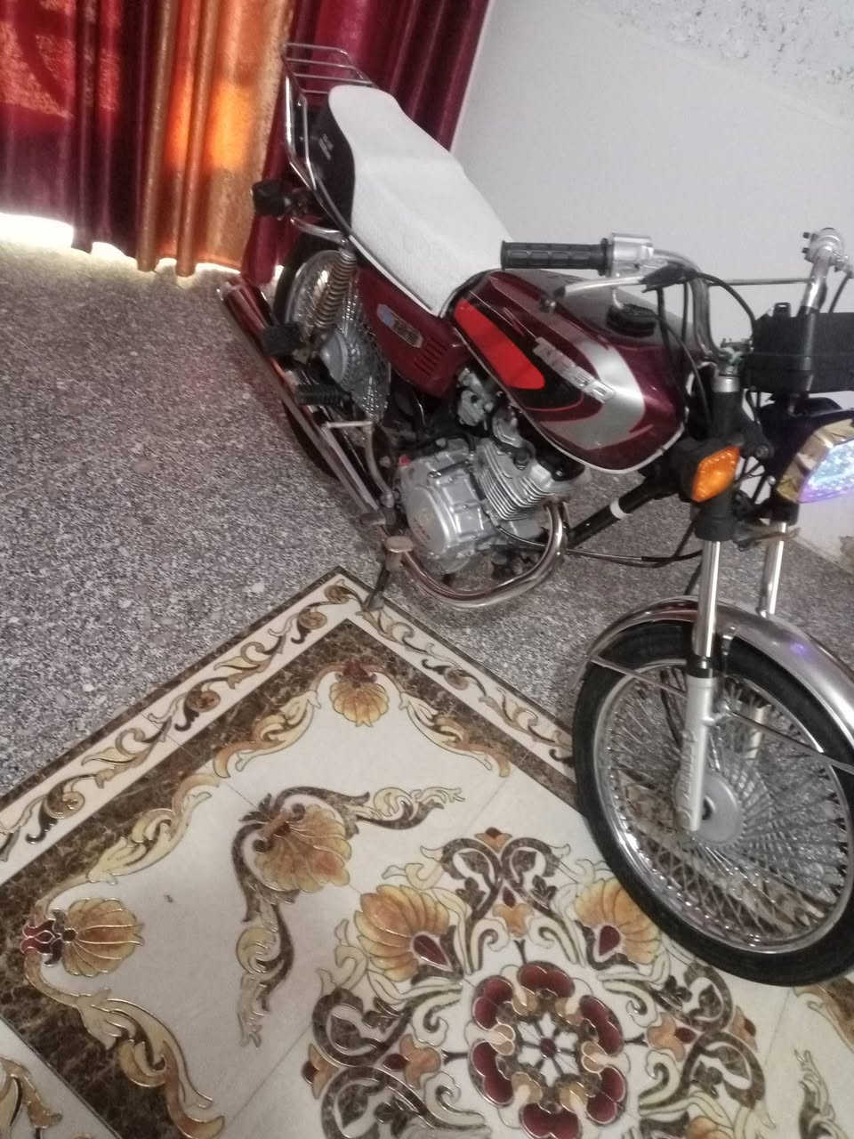 دراجه،نضيفه،عشرين،اوراق،شوفت،عينك،بيع،مستعجل،مكان،دراجه،نخيله،الغربيه،عله،سنجار،وطب،***********ممتواجت،عل فيس،سعر،خاص
