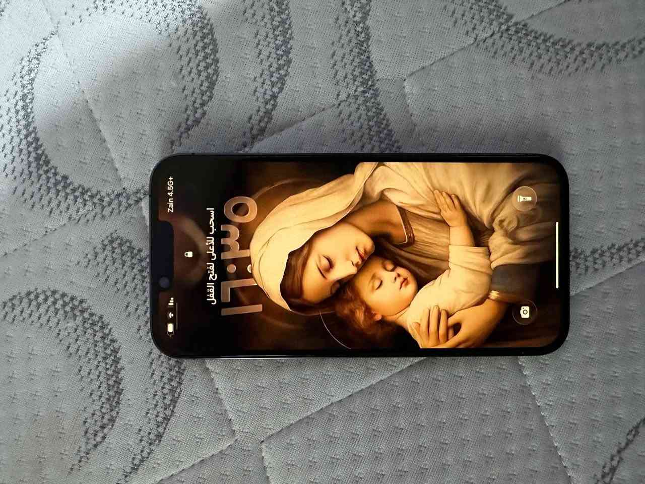 13برو ماكس
ستندر ماداخل تصليح ولا مبدل اي شي شرط الفحص تاخذ
نضافة 97%
ذاكرة 256
جهاز نضيف ومامتعوب ابد. ***********
