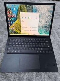 سيرفس لابتوب 3 • Core i5-1035G7 • رام 8GB