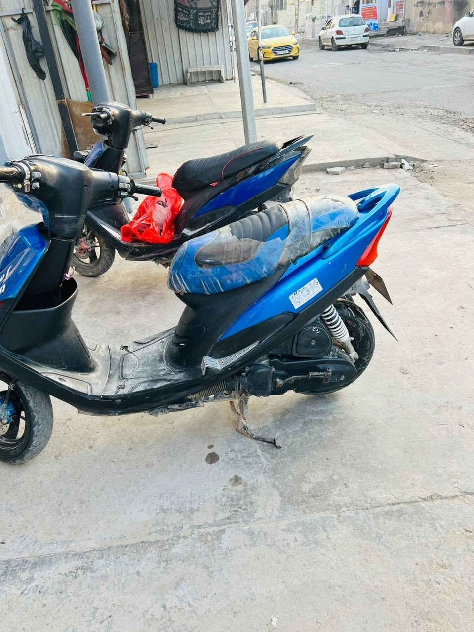 السلام عليكم دراجه ماكس عدلة للبيع مكفوله بيهه اوراق السعر 700 بيهه مجال الرقم *********** المكان العبيدي
