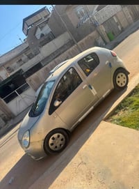 مرحبا عندي بانده مديل ١٢ سياره نضيفه من داخل ومن كولشي فقط كشر بيها تش...