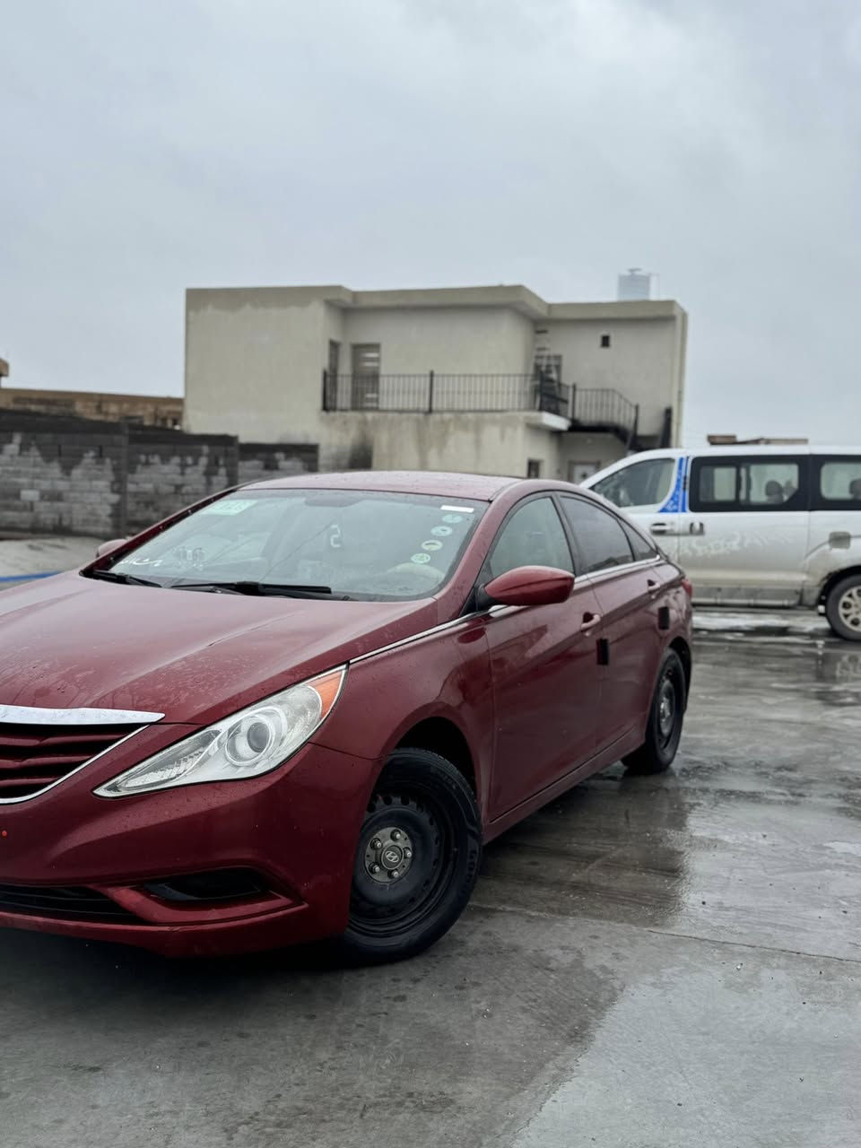 سلام عليكم سوناته ادوات ادوات
متومه رقم وسنويه
خط واحد بانزين  
كص جنطه 
سياره جاهز من كلشي كير مكينه حدادي تخم تاير 
لايت زنون عالي ناصي 
داخل عسلي 
مكاني البصره 
السعر 49بيه مجال قليل 
رقم تلفون ***********
