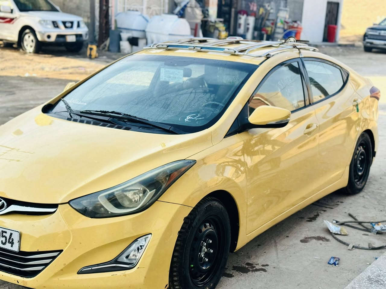 سلام عليكم
للبيع النترا مضلع
موديل 2015
بسمي مرقم بغداد كامل
مصفره هيئه غرامات
وارد أمريكي حادث جاملغ خلفي 
بدون حوض او تكم 
كفاله محرك كير حداديه
تخم تاير جديد
ويل اسود حراري جديد
باتري جديد 
مكاني بغداد الدورة
تواصل***********
