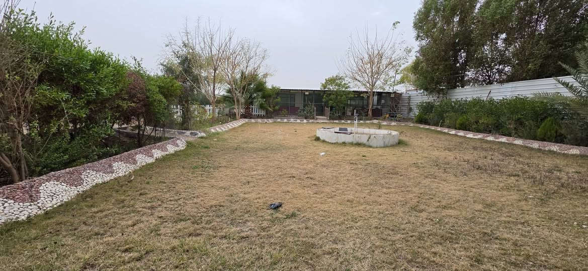 مزرعة للبيع
الموقع: المسيب، طريق أبو عصافير  
المساحة: دونم _ ٢٥٠٠ متر 
السند: ٢٥ زراعي تحويل مباشر 
تتوفر كافة الخدمات
مزروعة بأنواع مختلفة من الأشجار
تحتوي على دار استراحة مع ملحقات
تفاصيل إضافية متوفرة عند التواصل
السعر: ١١٠ مليون دينار
قابل للتفاوض
عنوان المكتب:
المسيب
الشارع العام
فلكة الحي الصناعي
مجاور أبو مروة للسيراميك
للاستفسار:
عقيل الشمري
***********

#عقيل_الشمري #عقارات #قطعة_ارض #مكتب_قضاء_المسيب_للعقار #مزرعة_دونم
