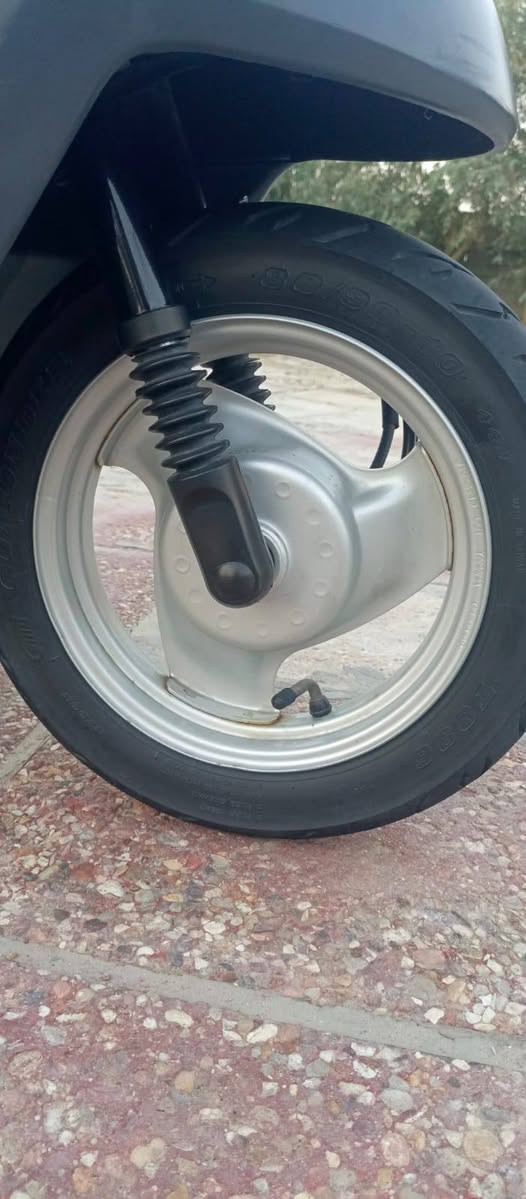 سلام عليڪم
بتره خطين للبيع حاويه
شرط لوكاله صالها اشهر من طلعت حاويه من معرض زيتون مكينه شرط ما مفتوحه وشلعه شرط قويه وخرسه شرط ودراجه ما ماشيه شي بسيط 9800  وشرط ڪلها شغاله مڪان ناصريه مرڪز 
لسعر 850
لتواصل 

***********
