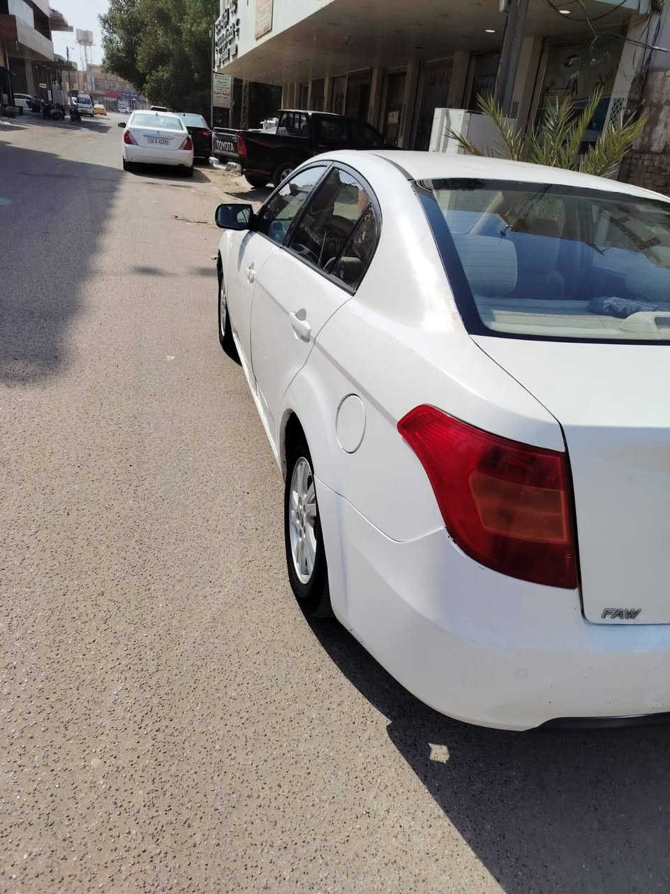 من رخصة الادمن
السلام عليكم
مكلف بالنشر مكلف بالنشر 
فاو بي 50 
رقم قادسيه السياره خير من الله 
بيها حالوب بالقماره
مكينه كير حداديه تبريد السياره صافيه السعر 40 وبيها مجال حك جيه مكان الديوانية استفسار *********** مكلف بالنشر
