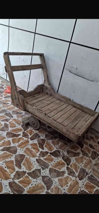 عربانه خشب • للبيع