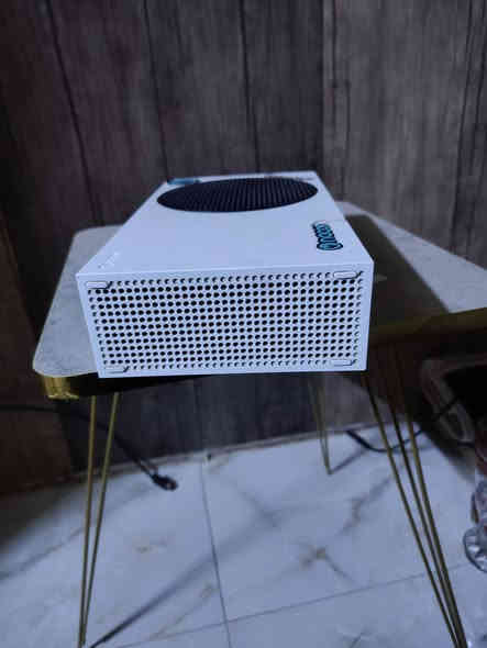 سلام عليكم شباب اكس بوكس سيرس اس الذاكرة 512نضيف موجود كارتونة السعر 330 مكان بغداد مدينة صدر اتصال ***********
