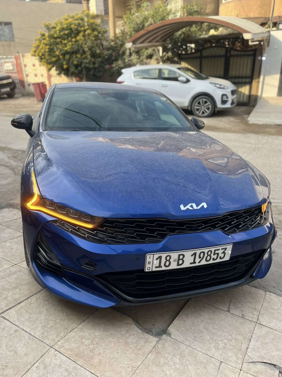 السلام عليكم
للبيع كي فايف gt line 2022
فول مواصفات عدا البنوراما ومعروفة مواصفات الجيتي لاين ميحتاج اذكرهن
ماشية ٥٧ 
الحادث كلش خفيف بدون دواخل
مثل ما موضح تبديل دعامية نفس اللون وشبرين صبغ بالبنيد 
السيارة كلش نظيفة ومال جناي ومسويلها ادامة كاملة قبل شهر( بلكات اصلية ب٨٥ الف وحاضنة جديدة 
تخم تاير ومبدل دسكات ومصفر فلنجات وكلشي بيها جديد واصلي )
دهن اصلي وبانزين محسن
جاهزة ومابيها مصرف ربع دينار 
وترايها مال زيرو
مكان السيارة شارع ٤٠ 
ورجاء فقط الشراي يتصل ***********
غير متواجد على الفيس
